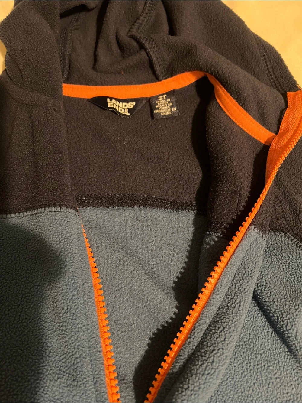 Lands' End Kids Navy and Blue Hooded Fleece Zip Jacket with Orange Trim Size 3T